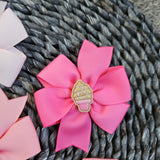 Pinwheel Bow With Centre